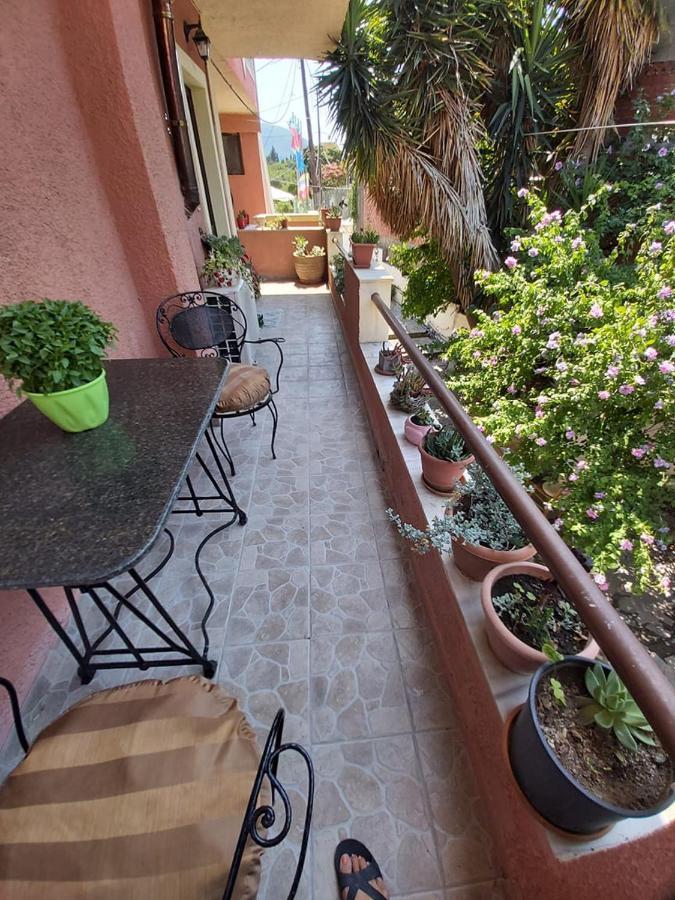 Eugenia Apartment Perama  Exterior photo