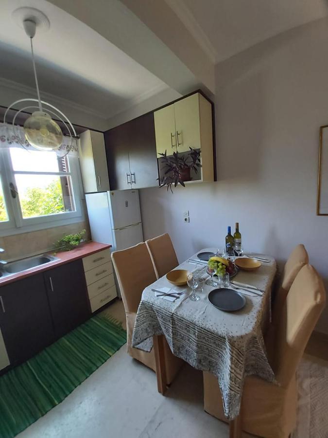 Eugenia Apartment Perama  Exterior photo