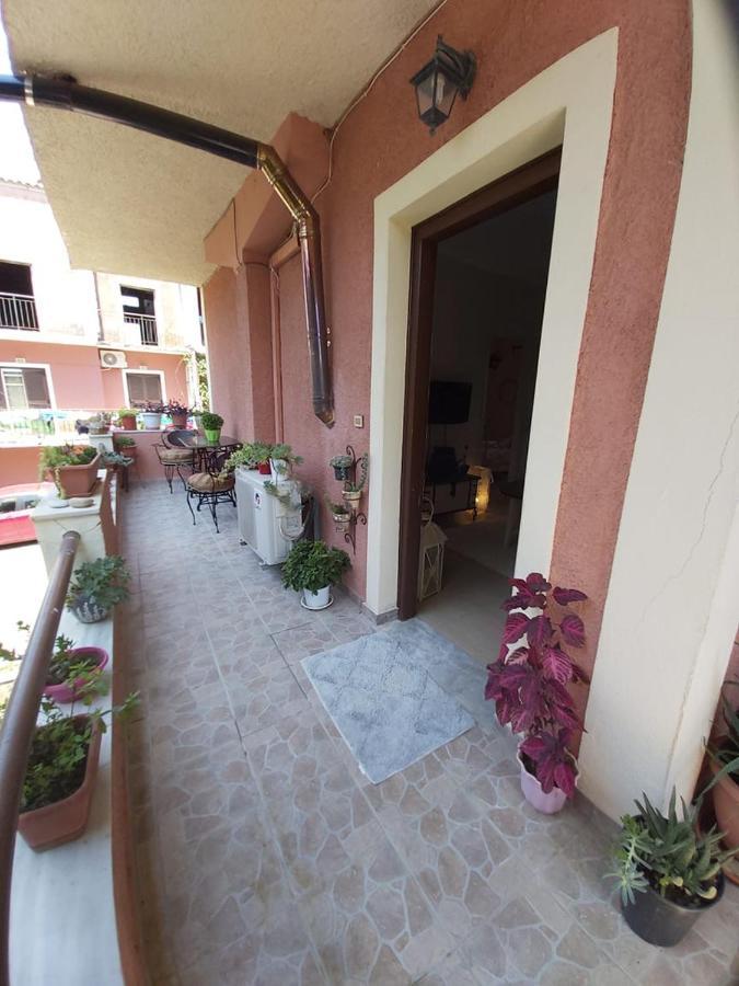 Eugenia Apartment Perama  Exterior photo